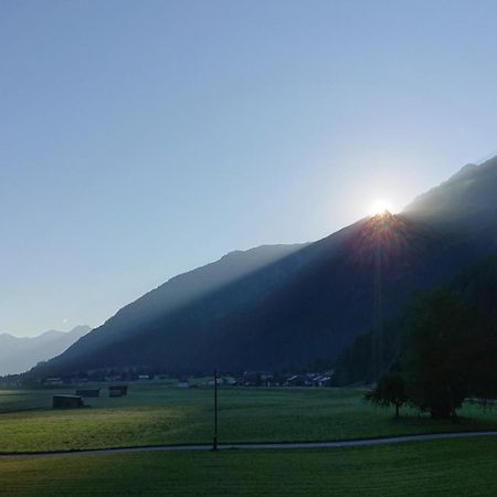 Ferienhaus Lechtaler Alpen Bach  Exterior foto